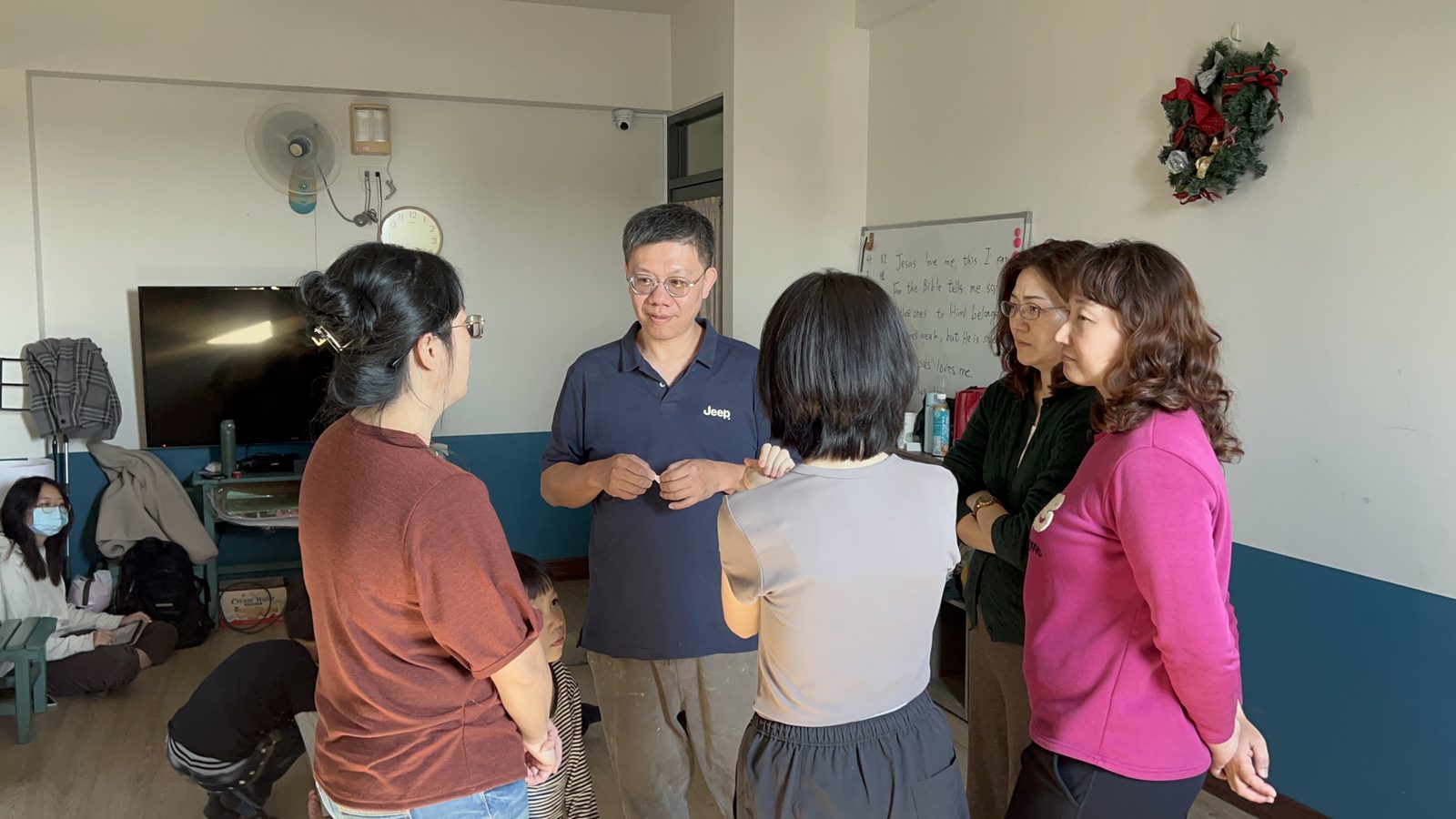 灣裡長老教會對話實驗室前導活動：帶領人與孩子們開心地一同參與